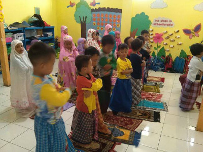 Belajar Sholat