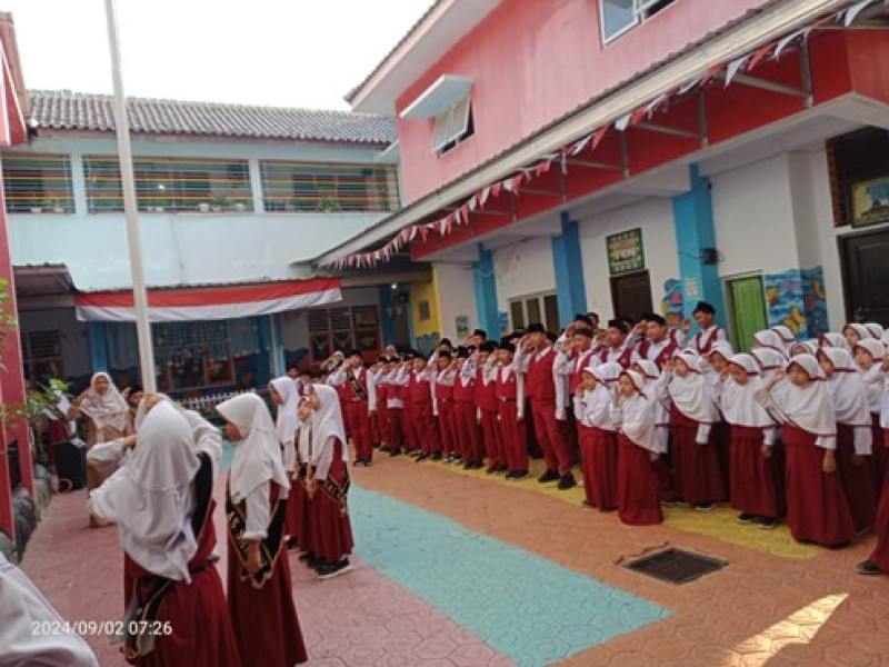 Upacara Bendera: Tanamkan Nilai Kebangsaan Sejak Dini